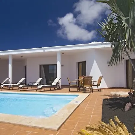 Blancas Hotel 3*